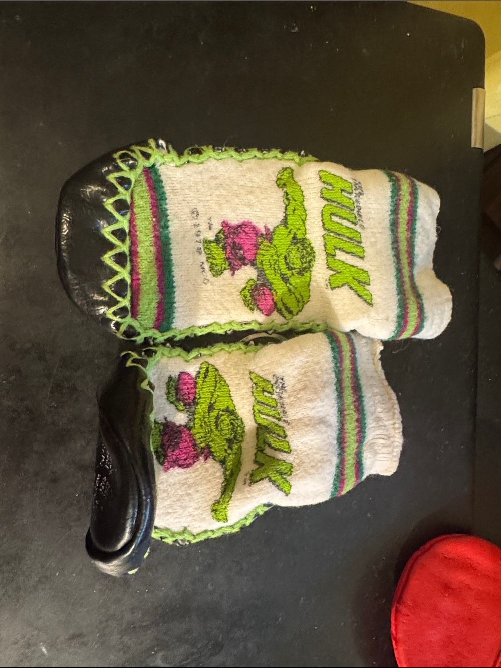 Marvel Kids Hulk No-Show Grip Socks in White, Green and Pink